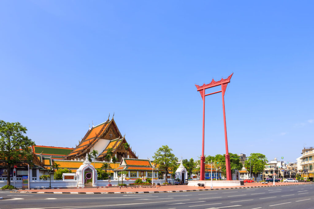 6 BEST RESTAURANTS NEAR THE GIANT SWING 1 Restaurants near the Giant Swing Bangkok near Khao San Road