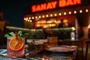 Clubs Khao San Road, Best Bar in Khao San, Sanay Rooftop Bar